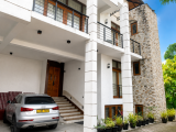 Luxury Four-Storey House for Sale in Pagoda Road, Pitakotte, Nugegoda.